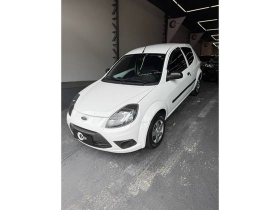 FORD KA 1.0 MPI 8V FLEX 2P MANUAL FORD KA 1.0 MPI 8V FLEX 2P MANUAL
